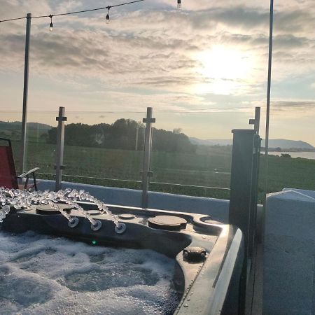 Blue Anchor House - Seaview, Hot Tub Apartments Dış mekan fotoğraf