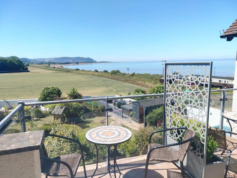 Blue Anchor House - Seaview, Hot Tub Apartments Dış mekan fotoğraf