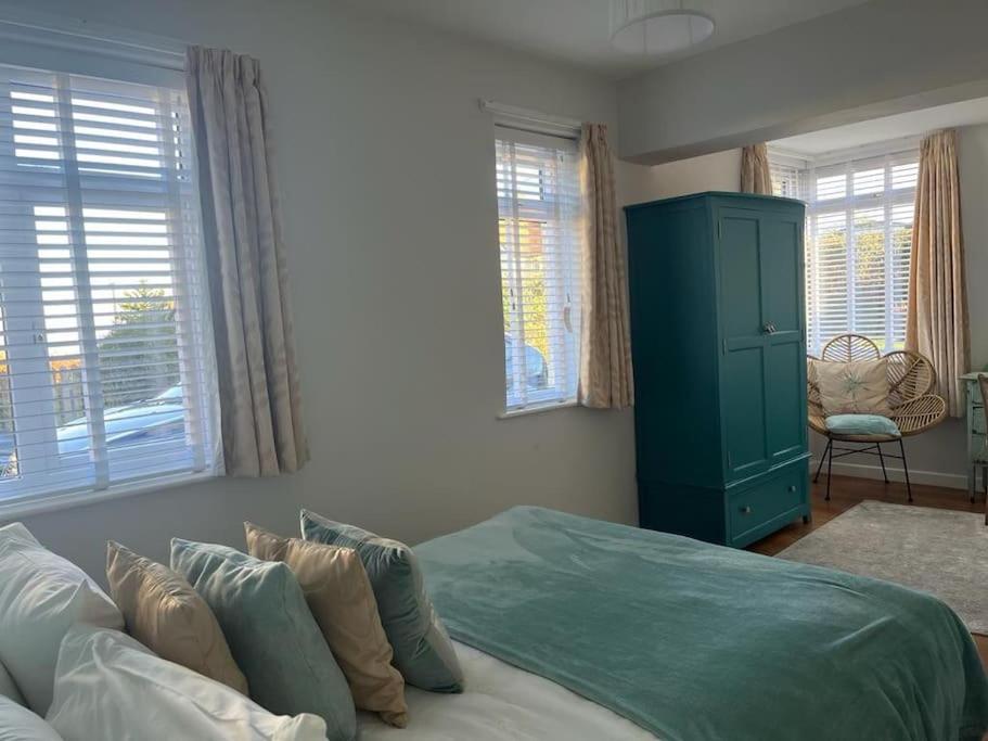 Blue Anchor House - Seaview, Hot Tub Apartments Dış mekan fotoğraf